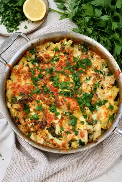 One pot chicken pesto pasta bake